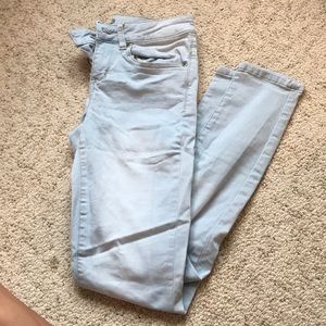 Light wash jeans